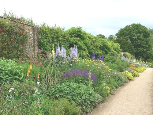 waterperry garden6.jpg